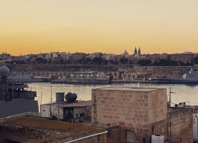Malta Suites เซงเกลอา ภายนอก รูปภาพ
