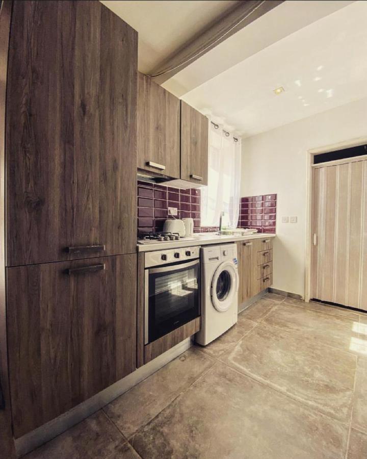Malta Suites เซงเกลอา ภายนอก รูปภาพ